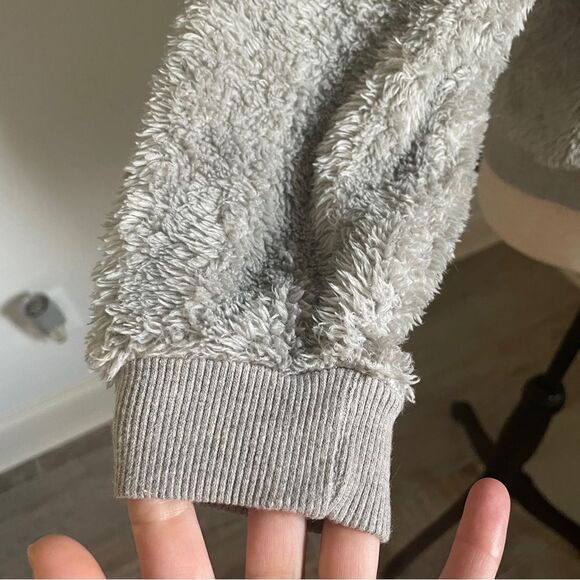 Southern Marsh Crewneck Sweater sz XS Cozy Texture Modern Sherpa Fluffy Pullover - Picture 5 of 9
